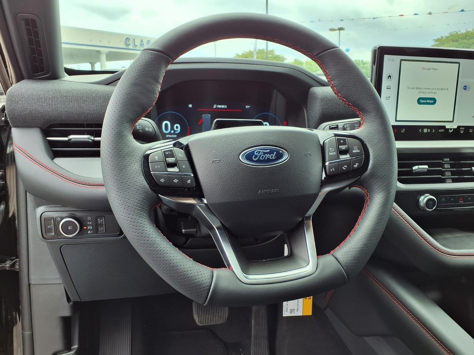 New 2026 Agate Black Metallic Ford ST-Line image 18