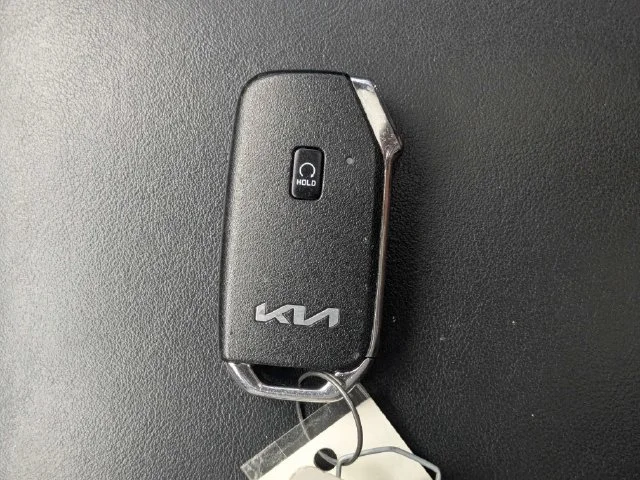 Used 2023 White Kia EX image 34