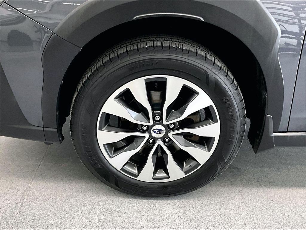 Used 2023 Magnetite Gray Metallic Subaru Limited image 7
