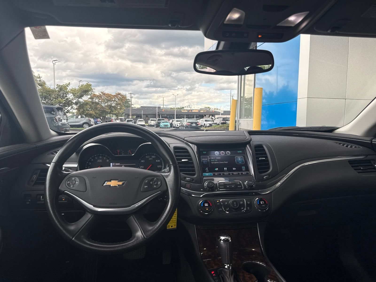 Used 2014 Chevrolet Impala 2LT with VIN 2G1125S34E9257607 for sale in East Hartford, CT