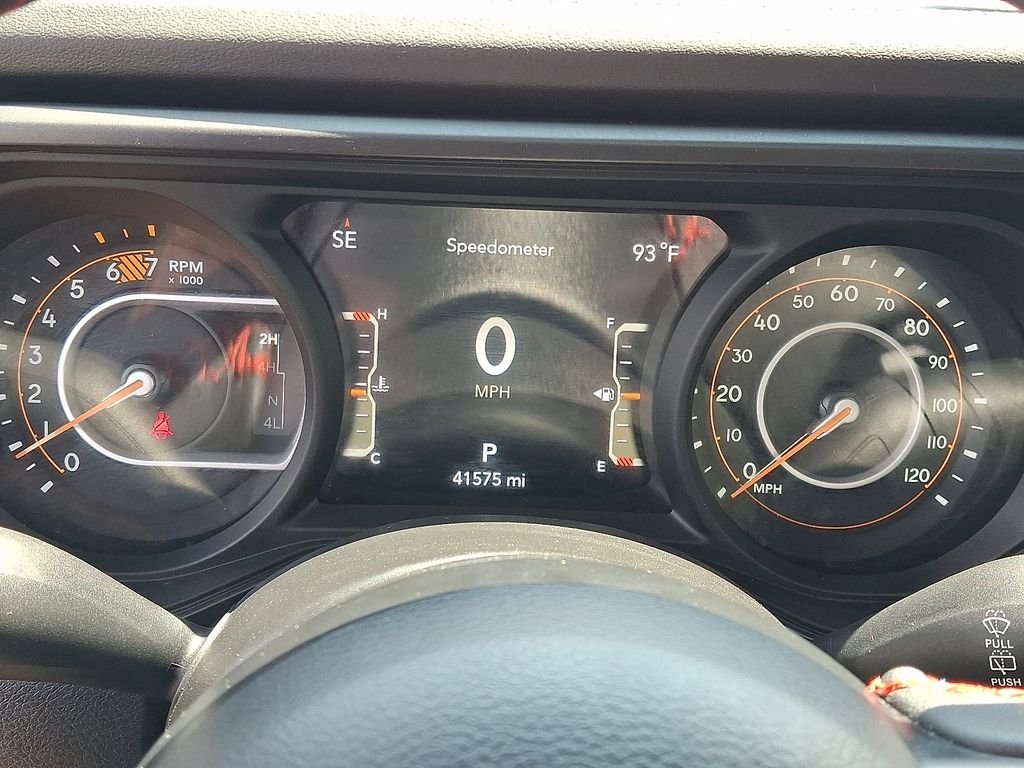 Used 2024 White Jeep Rubicon image 22