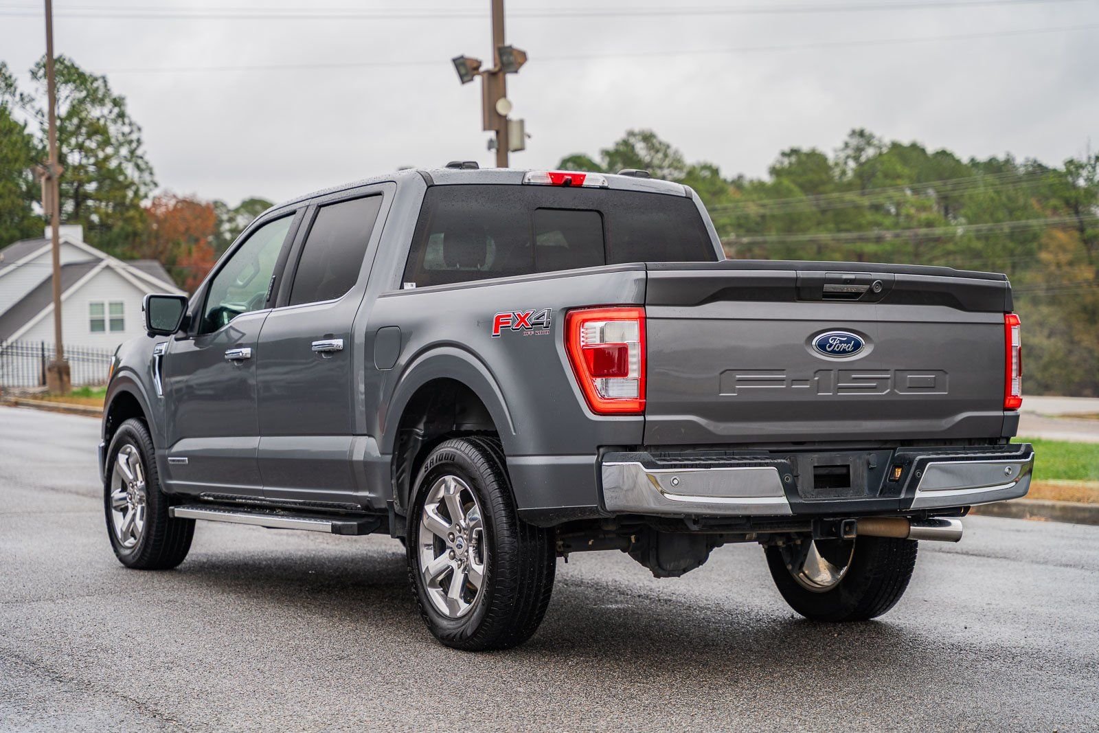 Certified Used 2022 Gray Ford Lariat image 5