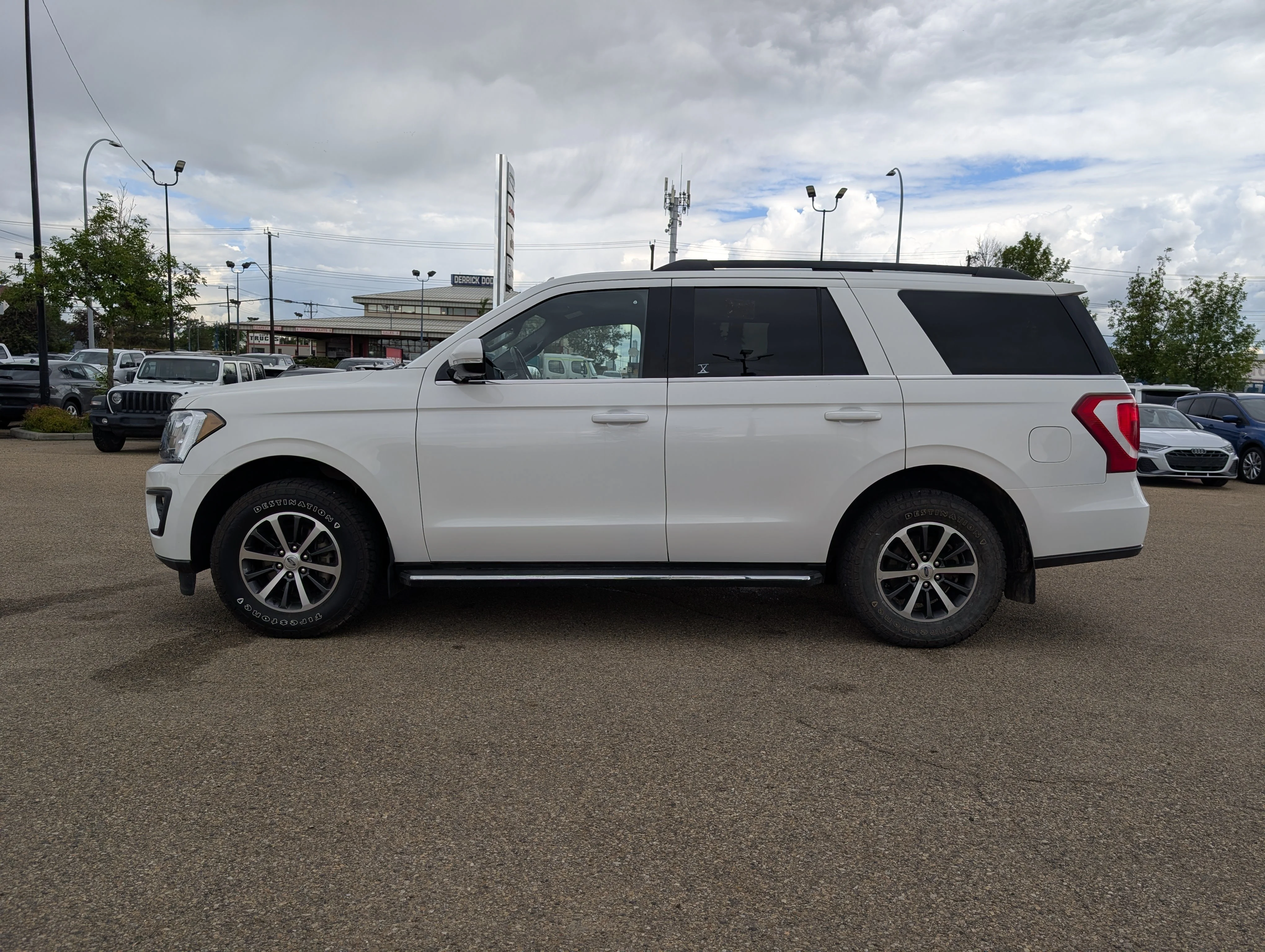 Used 2021 Agate Black Ford XLT image 3