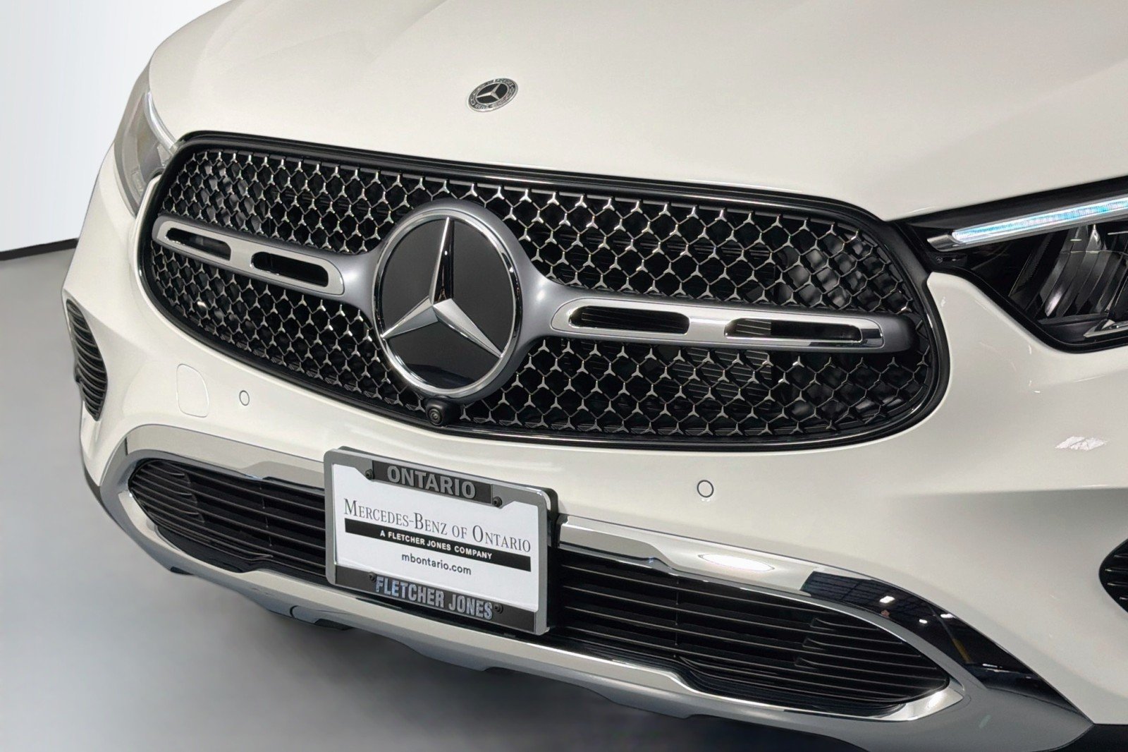 New 2026 Polar White Mercedes-Benz GLC 300 4MATIC® Coupe image 12