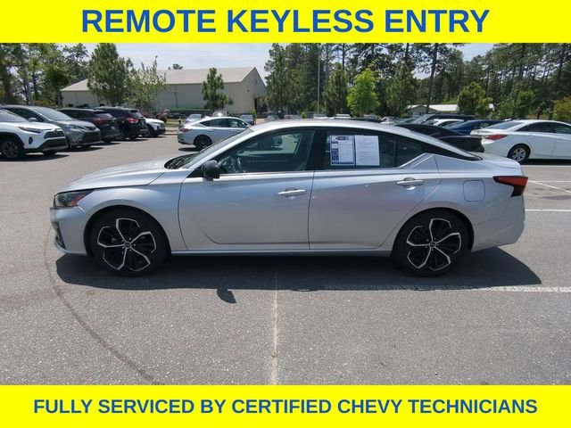 Used 2024 Silver Nissan 2.5 SR image 9