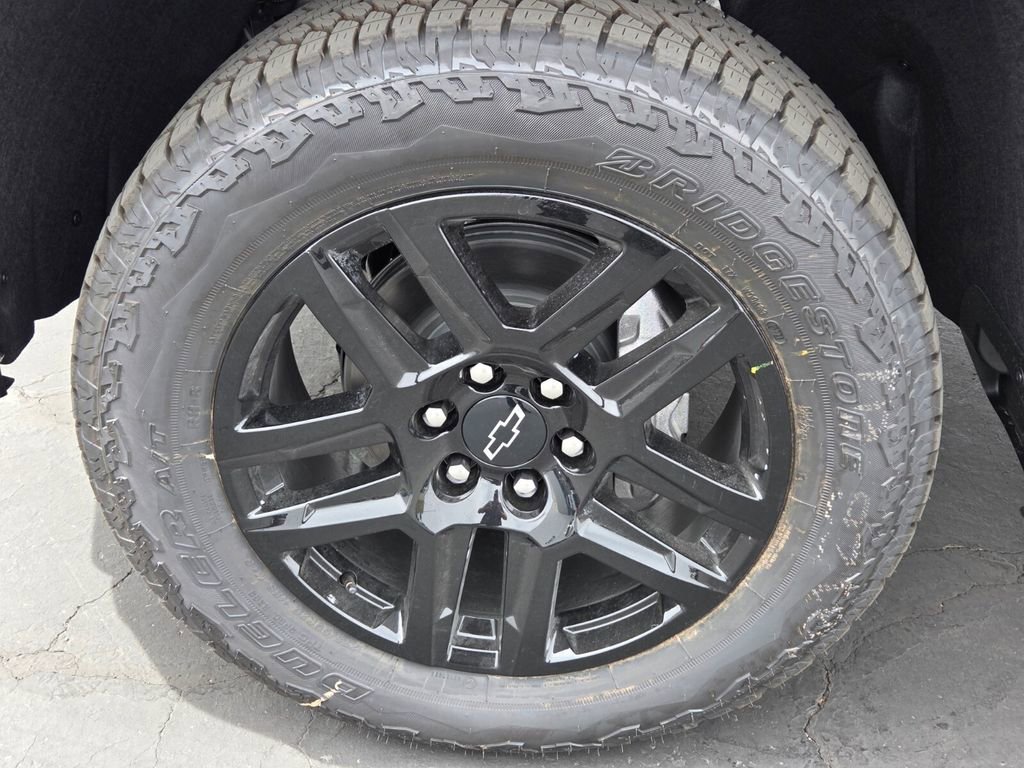 New 2026 Sterling Gray Metallic Chevrolet LT Trail Boss image 5
