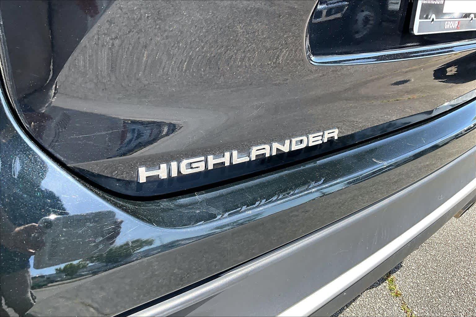 Used 2024 Midnight Black Metallic Toyota XSE image 31