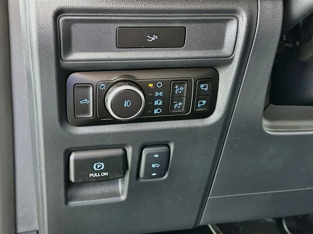 New 2026 Gray Ford Tremor image 23