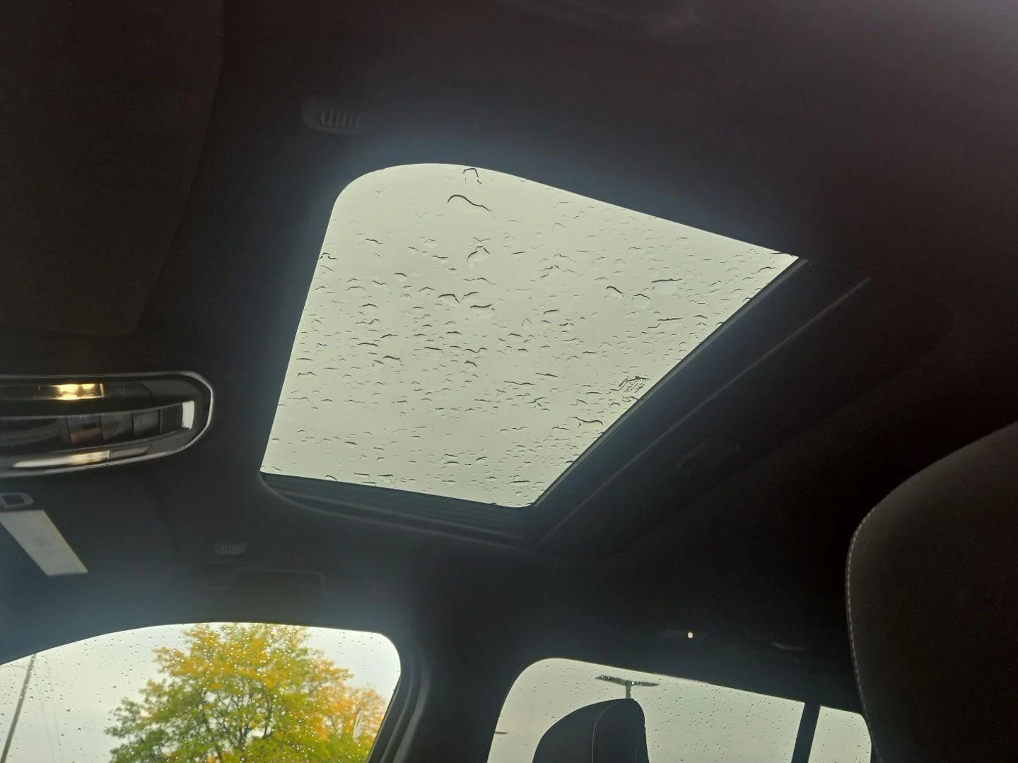 Used 2024 Bright White Clearcoat Jeep Laredo X image 5
