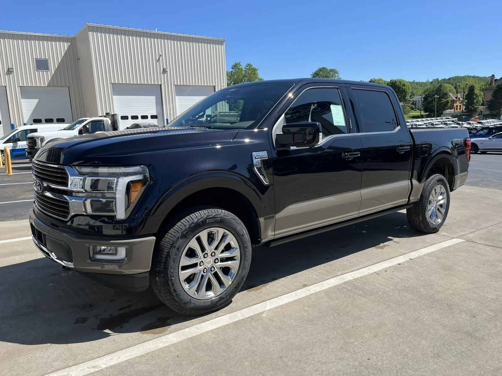 New 2026 Agate Black Metallic Ford King Ranch® image 1