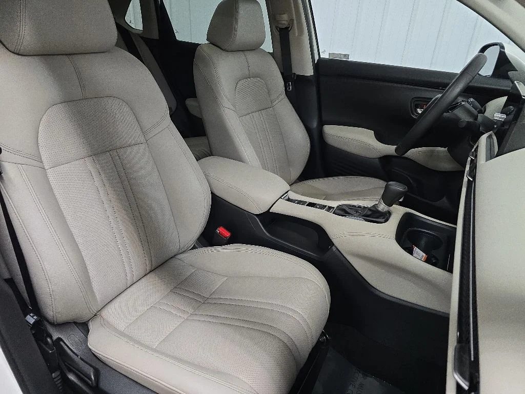 Used 2024 White Honda EX-L image 15
