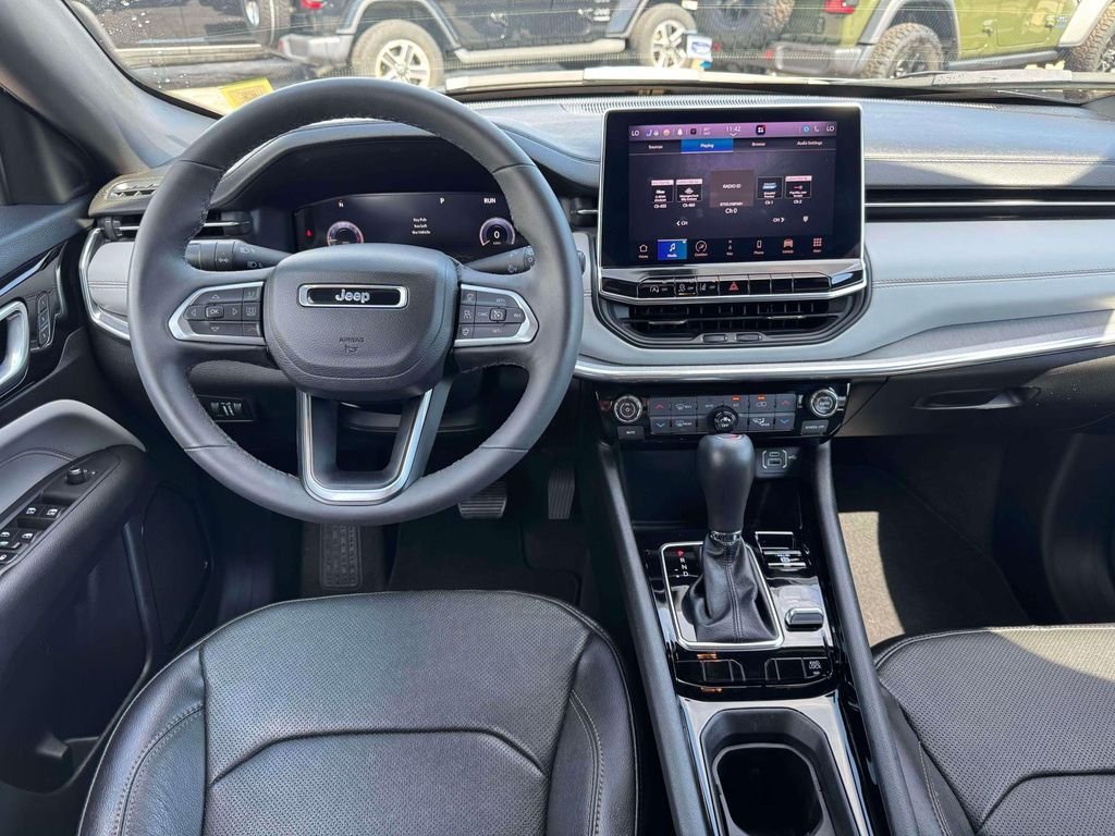 Used 2023 Gray Jeep Limited image 17