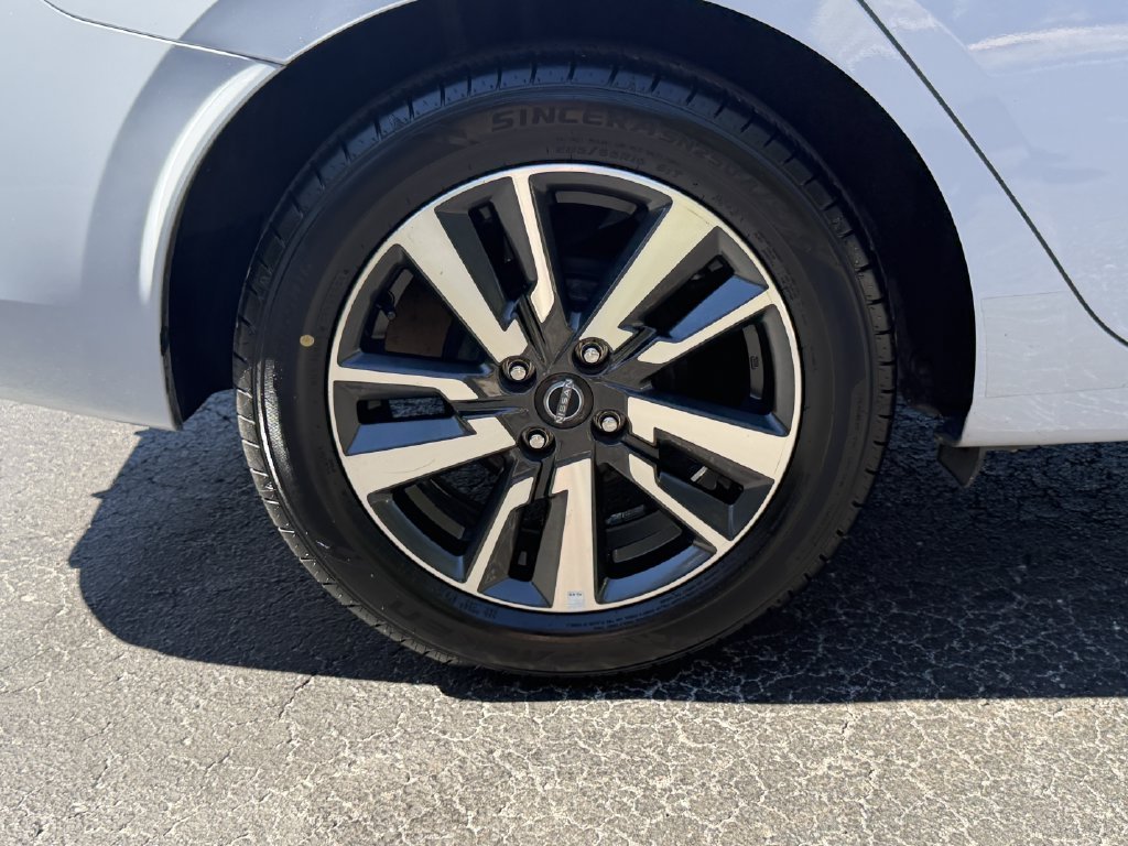 Used 2025 Gray Nissan 1.6 SV image 19