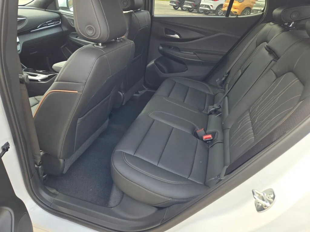 2026 Buick Envista Avenir - Photo 16