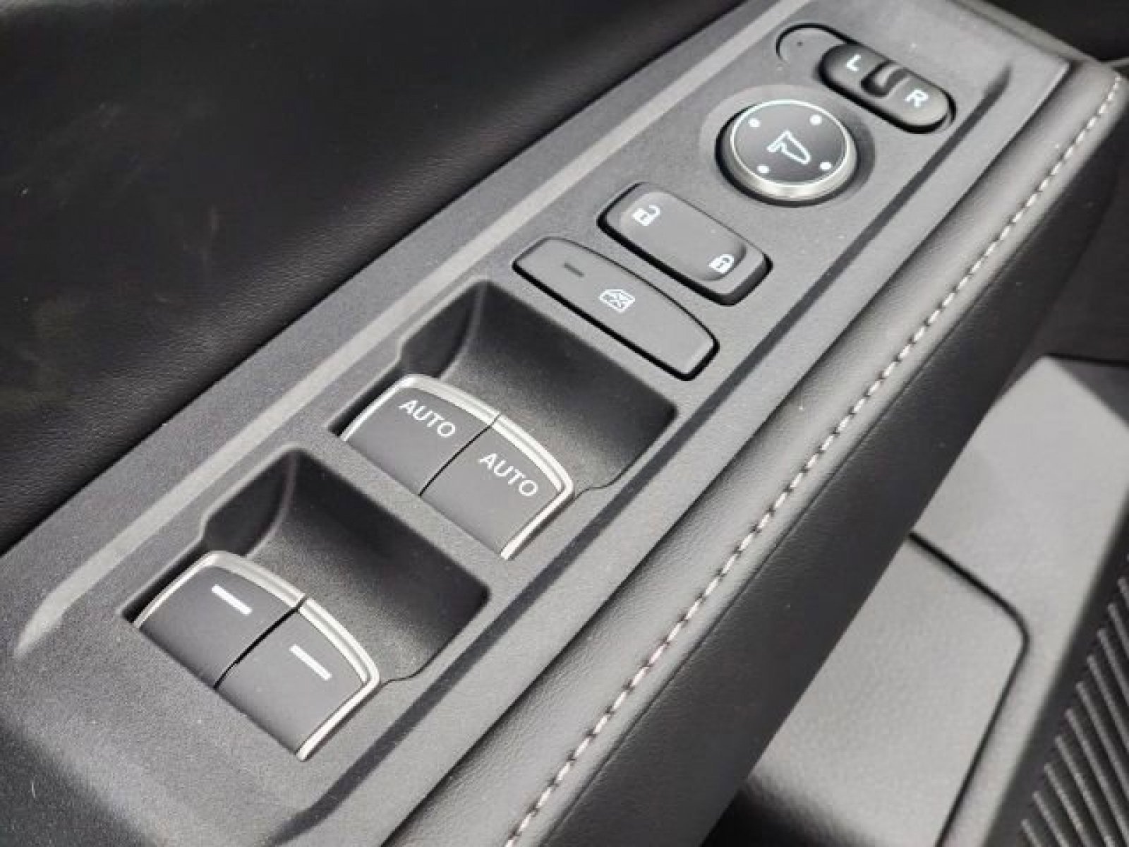 2025 Honda Accord Hybrid Sport - Photo 22