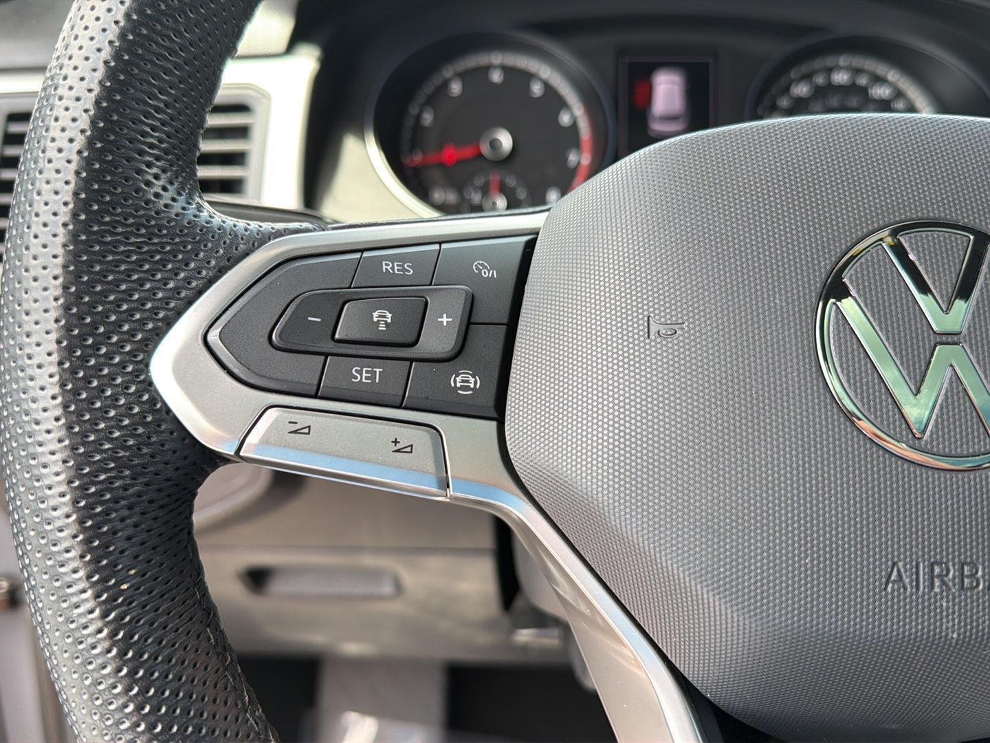 Used 2021 Pure Gray Volkswagen 3.6L V6 SE w/Technology R-Line image 20