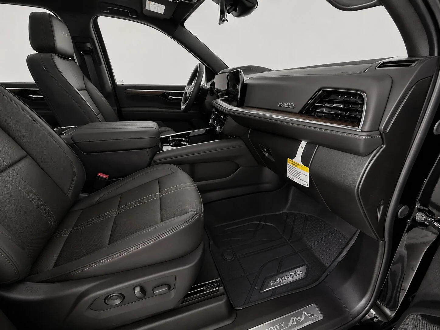New 2026 Black Chevrolet High Country image 38