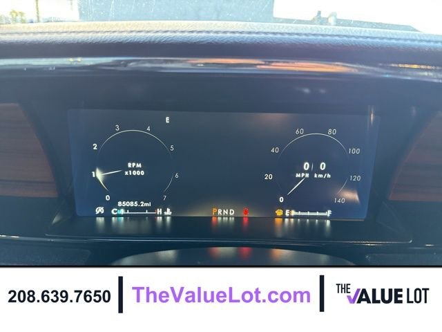 Used 2019 White Lincoln Reserve image 33