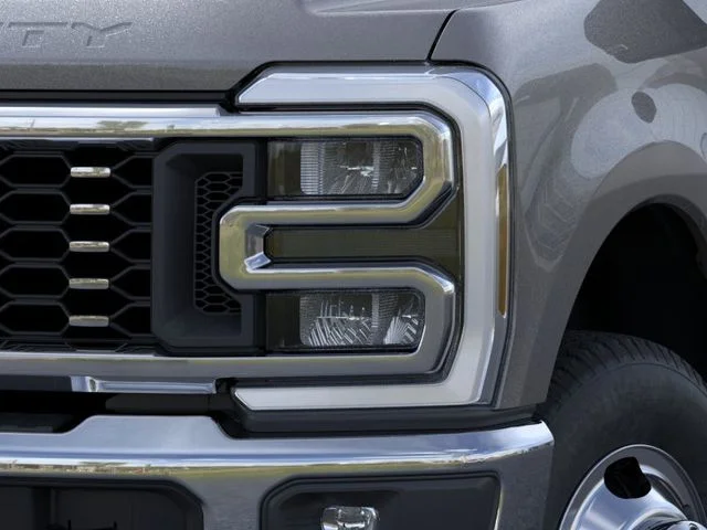 New 2026 Gray Metallic Ford Lariat image 18