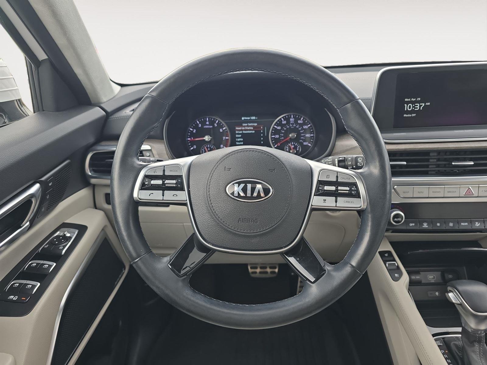 Used 2021 Glacial White Pearl Kia SX image 11