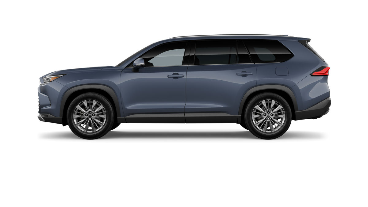 New 2026 White Toyota Platinum image 4