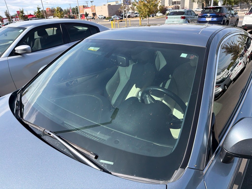 Used 2018 Blue INFINITI 3.0t LUXE image 4