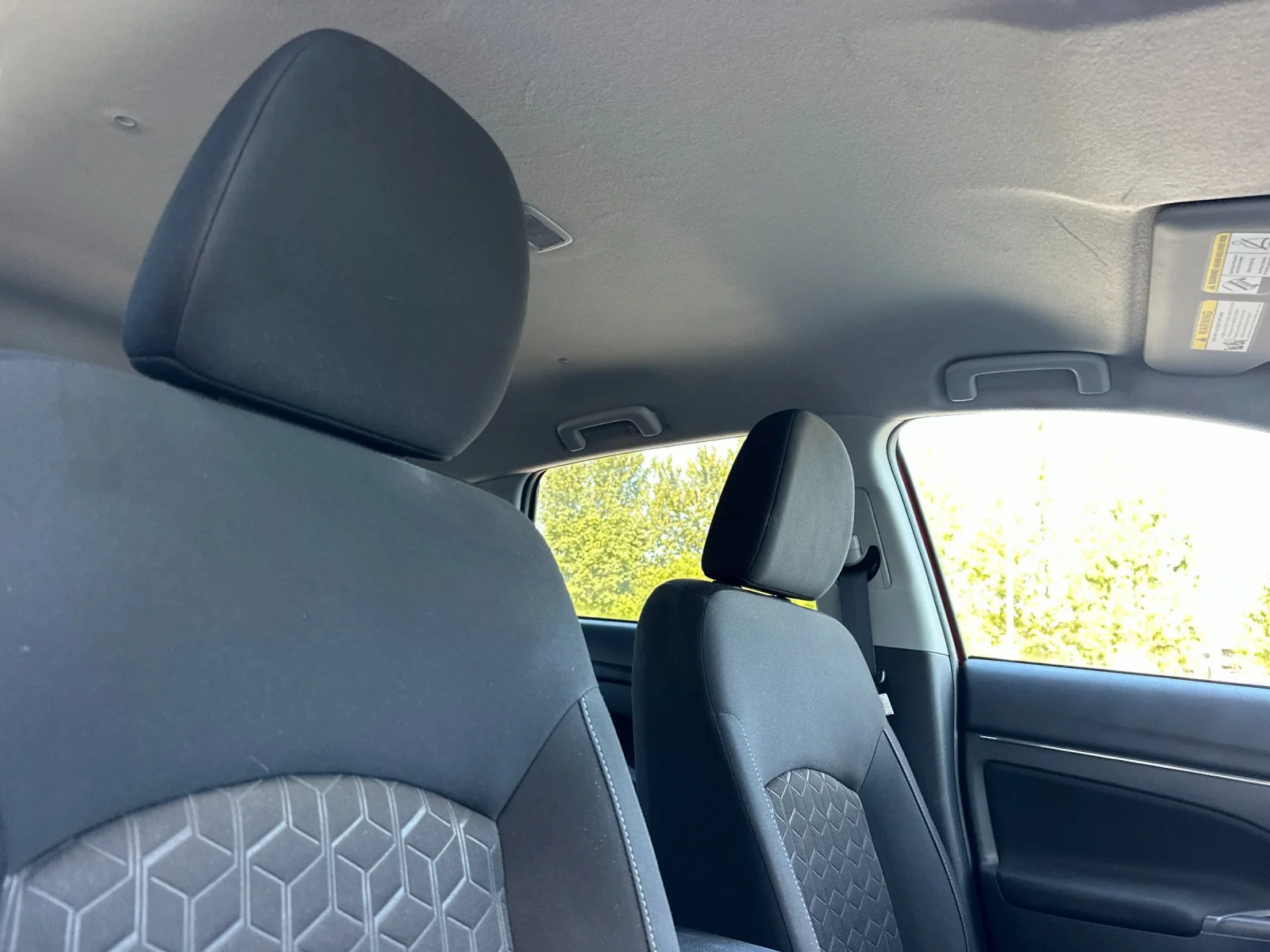 Used 2025  Mitsubishi 2.0 ES image 17