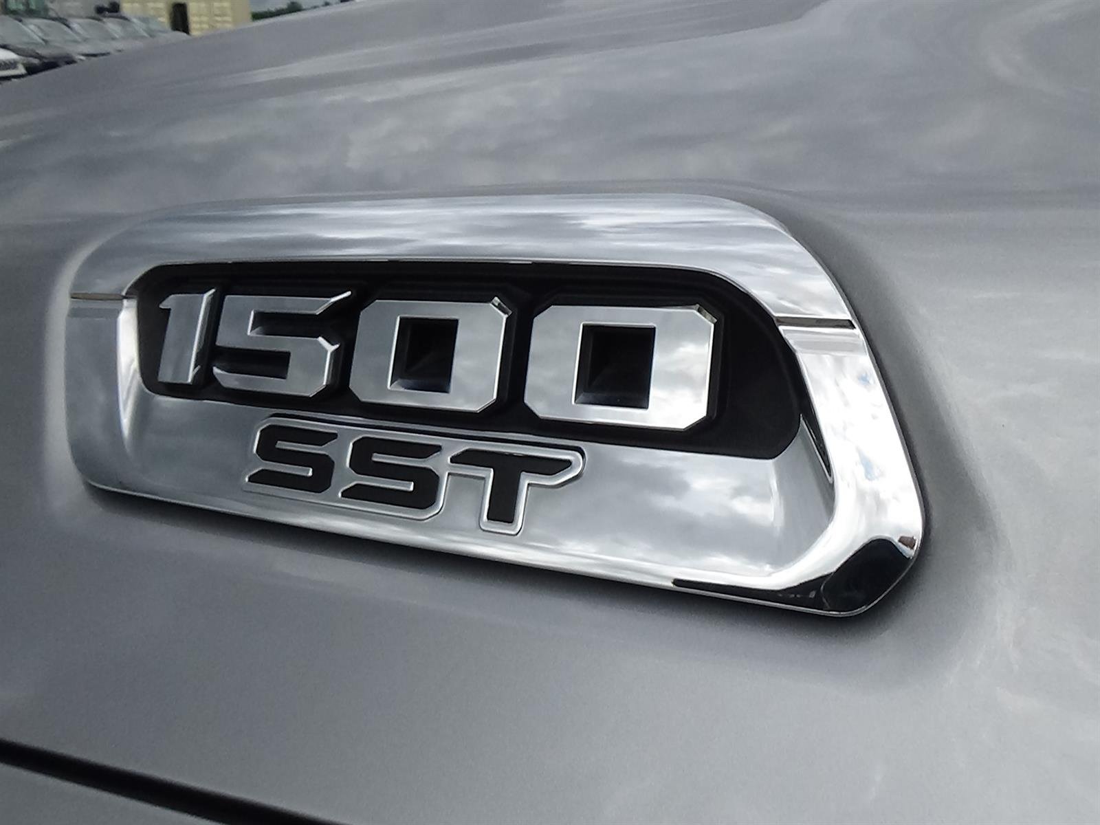 Used 2025 Billet Silver Metallic Clear Coat (psc) RAM Big Horn image 26