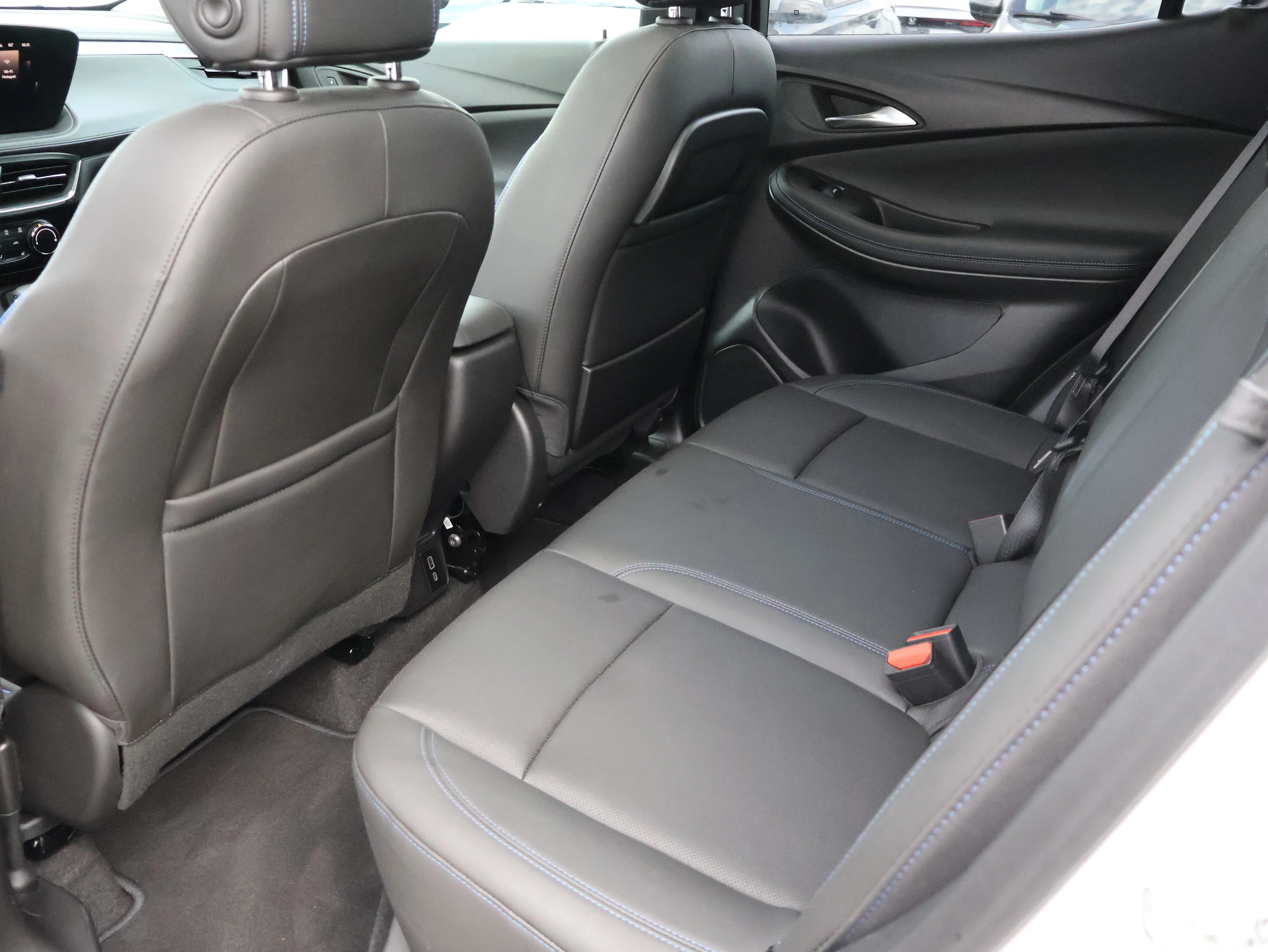Used 2026 Summit White Buick Sport Touring image 17