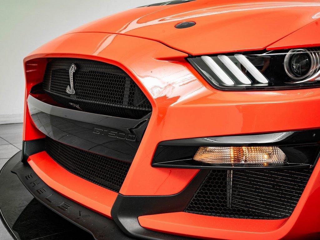 Used 2022 Orange Ford Shelby GT500 image 3