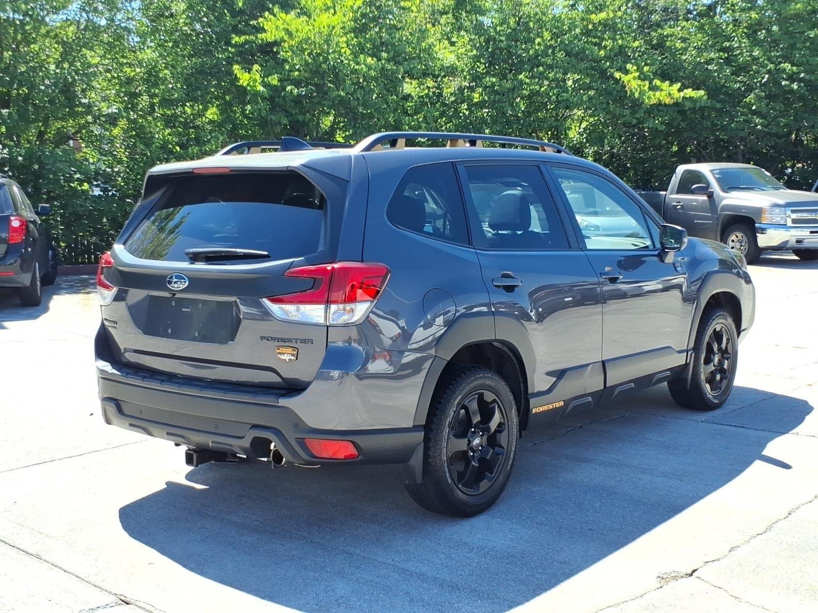Used 2024 Magnetite Gray Metallic Subaru Wilderness image 8