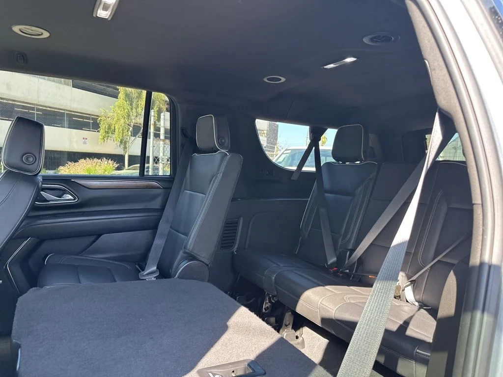 Used 2024 Gray Chevrolet Premier image 11