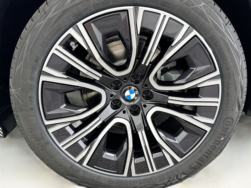 Certified Used 2026 Gray Metallic BMW 30 xDrive image 29