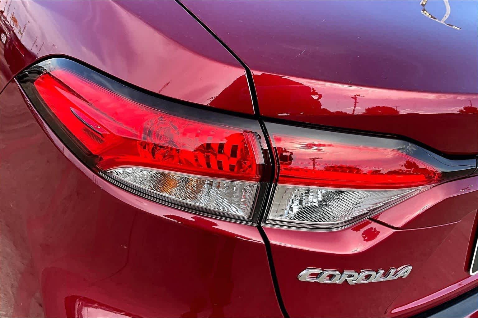 Used 2026 Ruby Flare Pearl Toyota Hybrid LE image 27