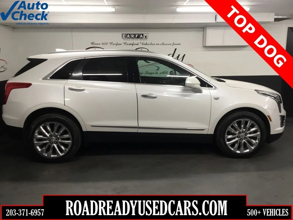 2017 Cadillac XT5 AWD Platinum's photo