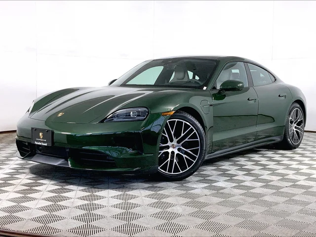 2025 Porsche Taycan 4