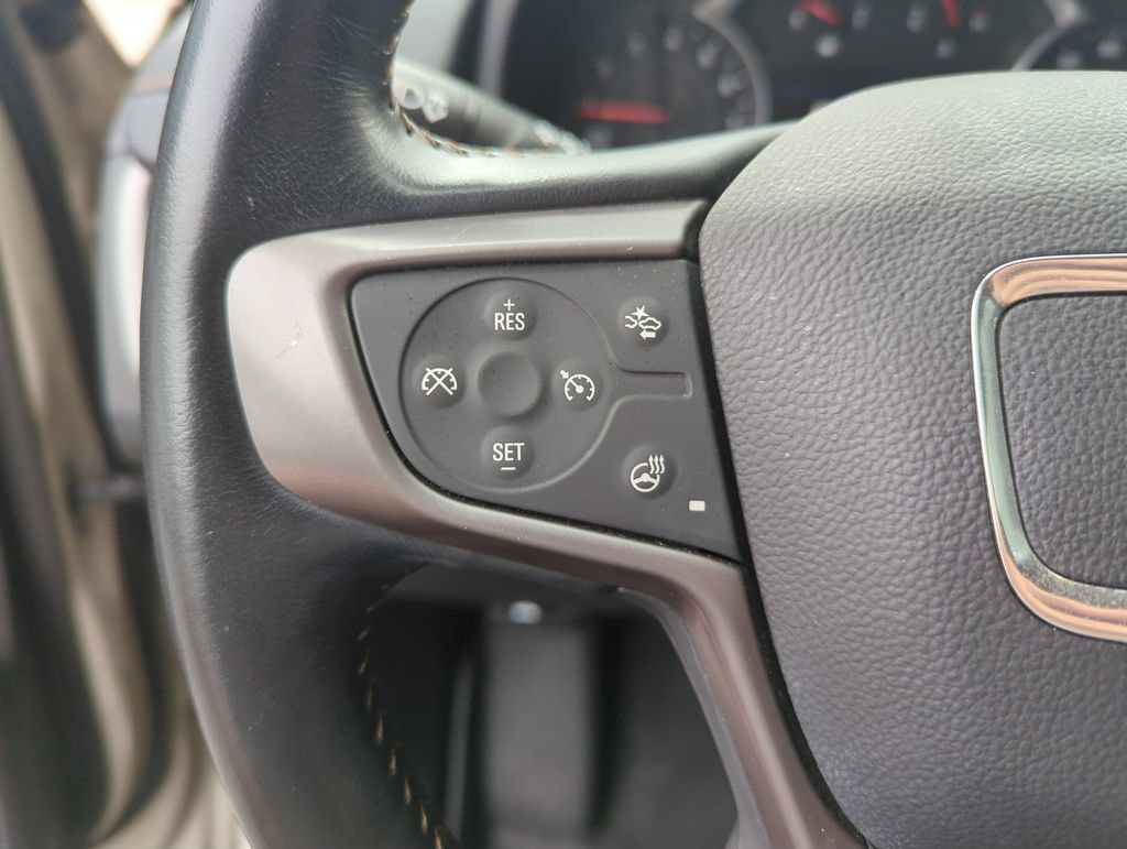 Used 2022 Desert Sand Metallic GMC AT4 image 21