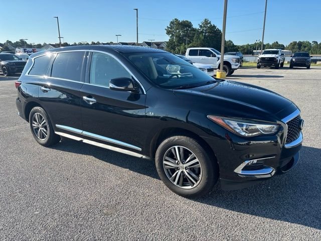 Used 2020 Black INFINITI PURE image 1