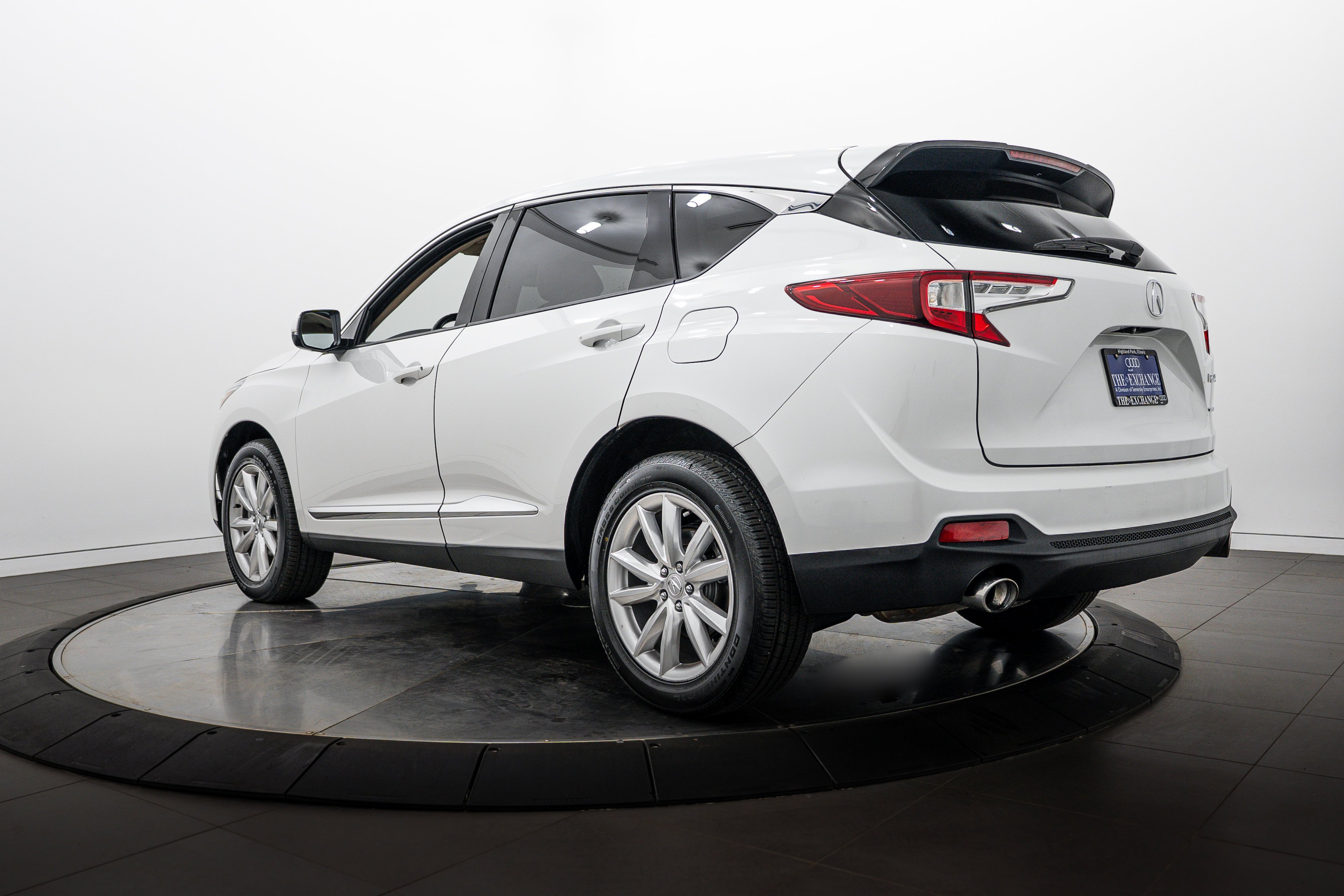 Used 2021 Platinum White Pearl Acura  image 5
