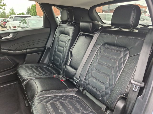Used 2023 Blue Ford Base image 21