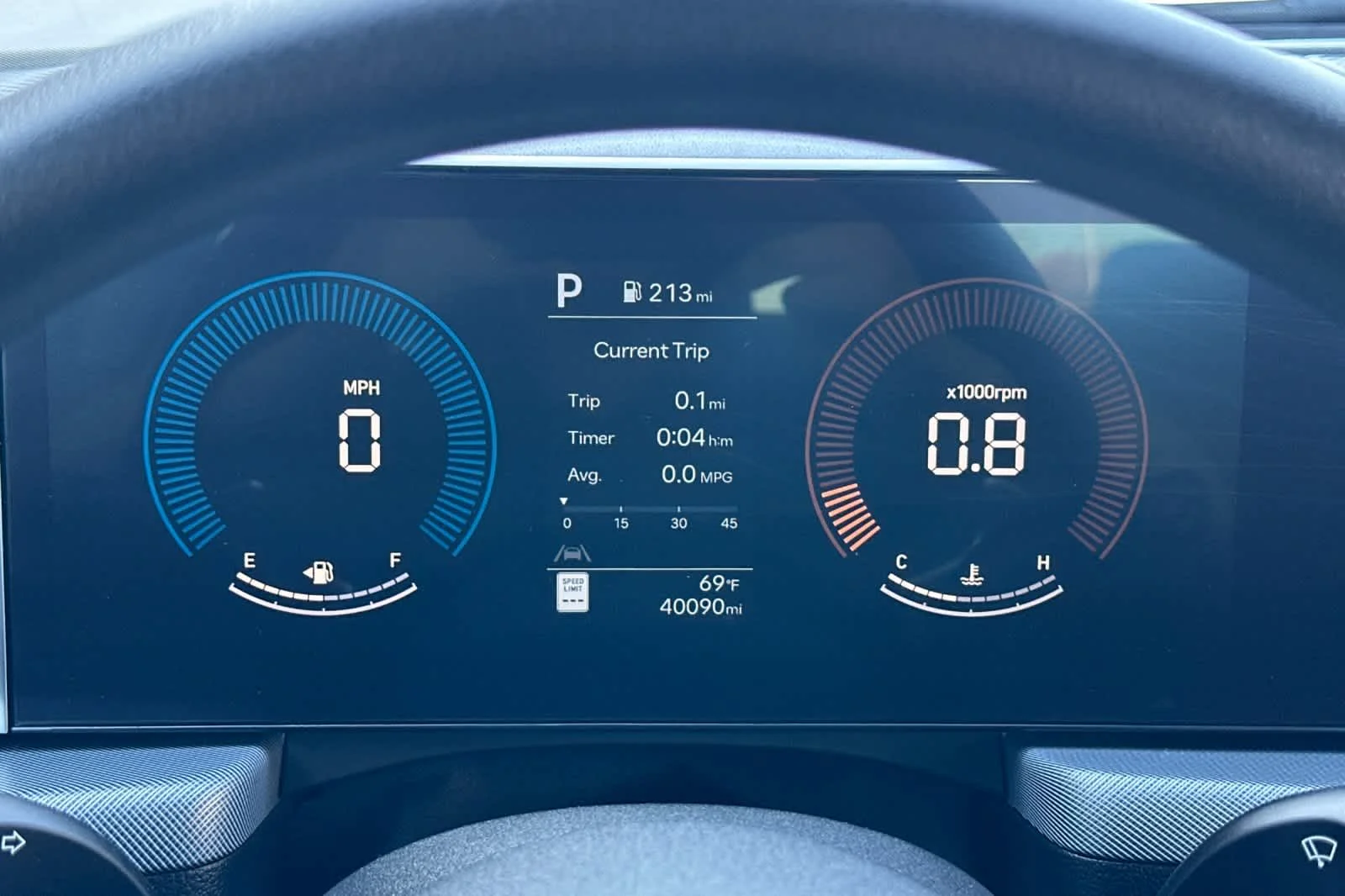 Certified Used 2025 Blue Hyundai SEL image 23