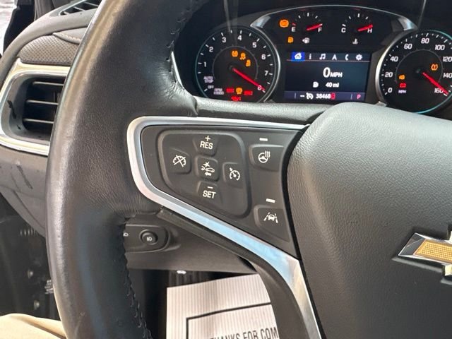 Used 2022 Gray Chevrolet Premier image 23