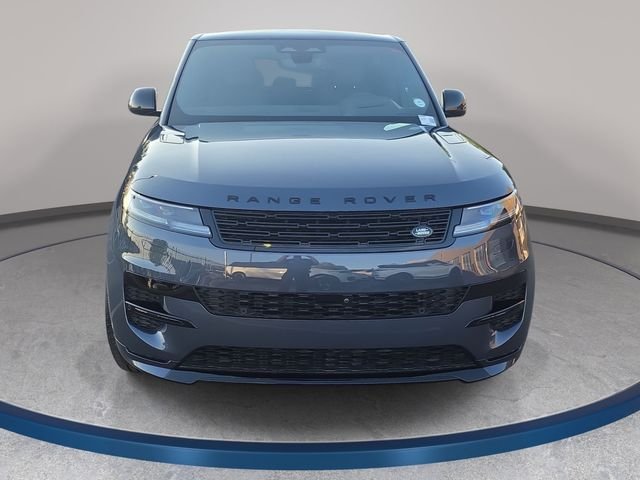 New 2026 Varesine Blue Land Rover Dynamic SE image 2