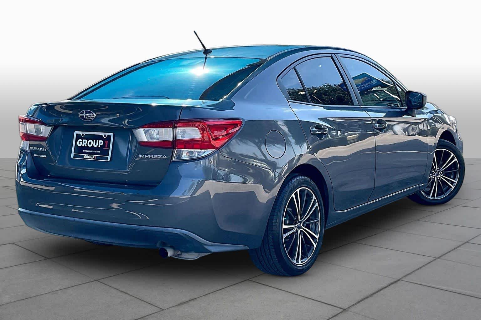 Used 2018 Magnetite Gray Metallic Subaru  image 13