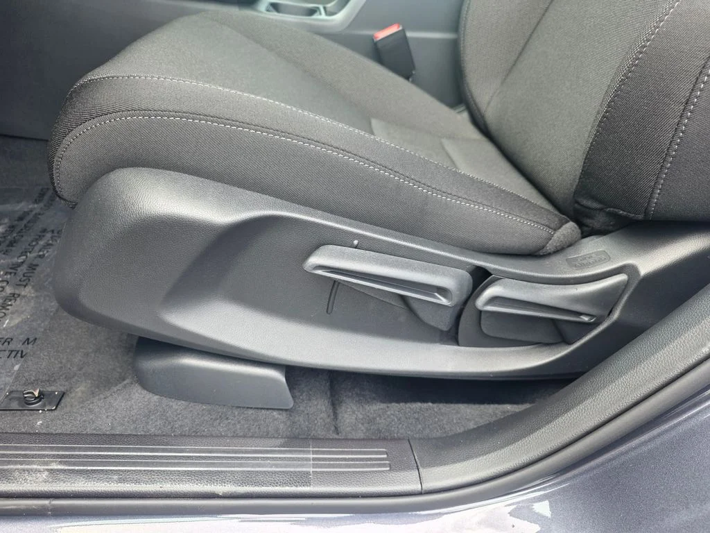 2026 Honda CR-V LX - Photo 10