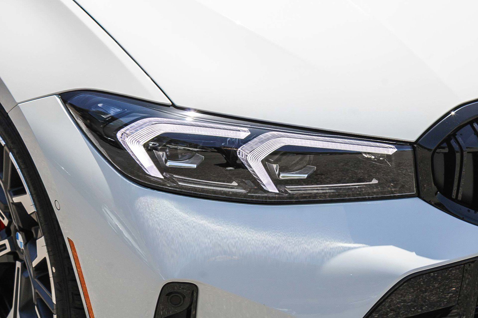 New 2026 Alpine White BMW 330i image 8