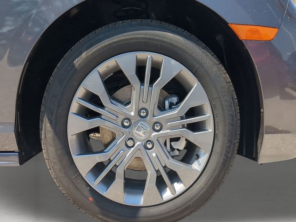 New 2026 Modern Steel Metallic Honda Touring image 9