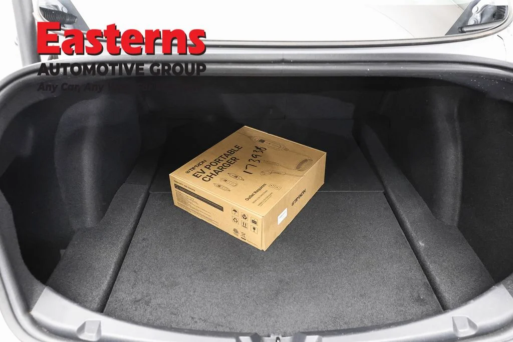Used 2023 White Tesla Base image 9