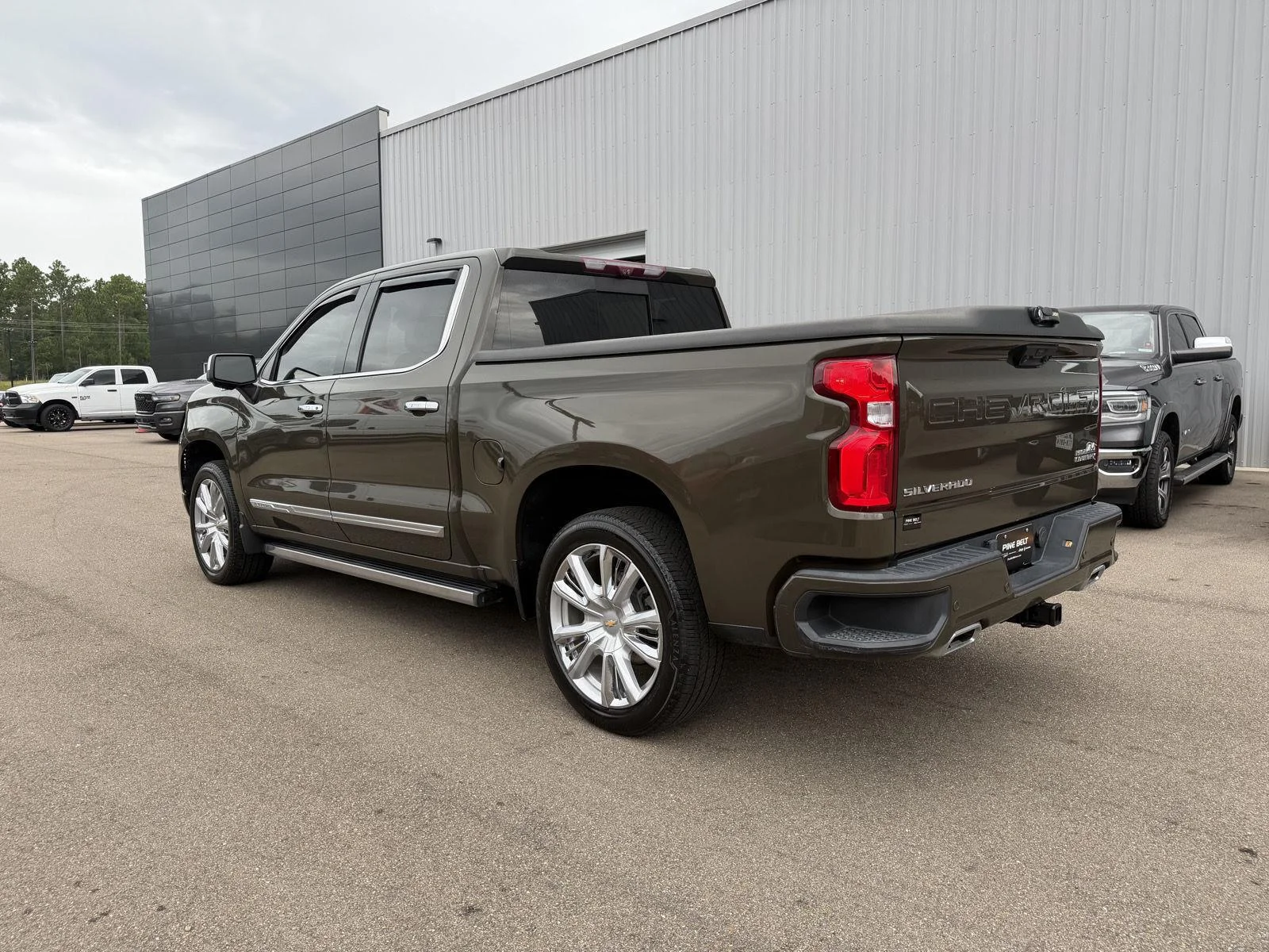 Used 2023 Harvest Bronze Metallic Chevrolet High Country image 4