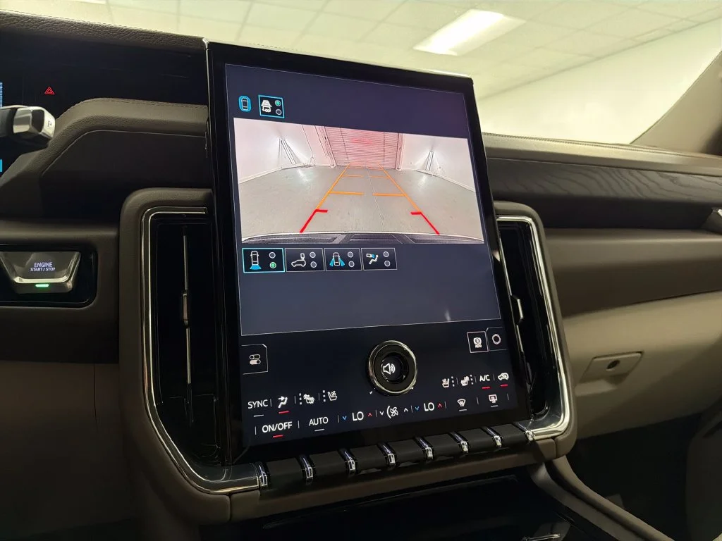 Used 2026 Summit White GMC Denali image 17